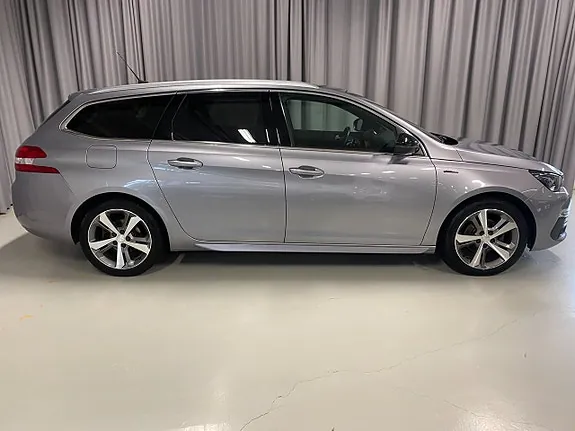 Peugeot 308 Sw 2019 photo 3