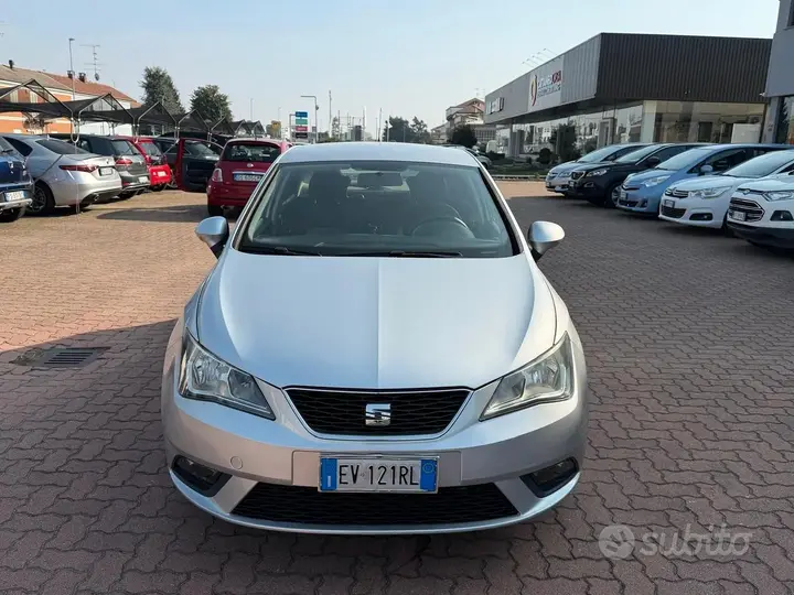 Seat Ibiza 2014 photo 2