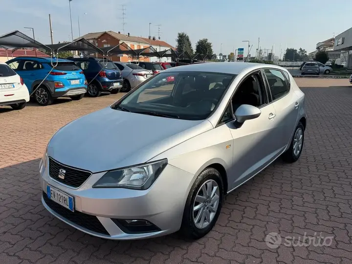 Seat Ibiza 2014 photo 3