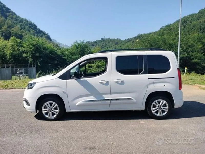 Toyota Proace City 2023 photo 5