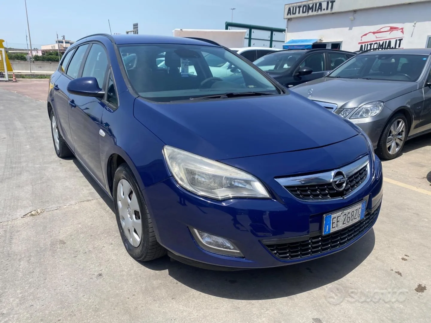 Opel Astra 2012 photo 4