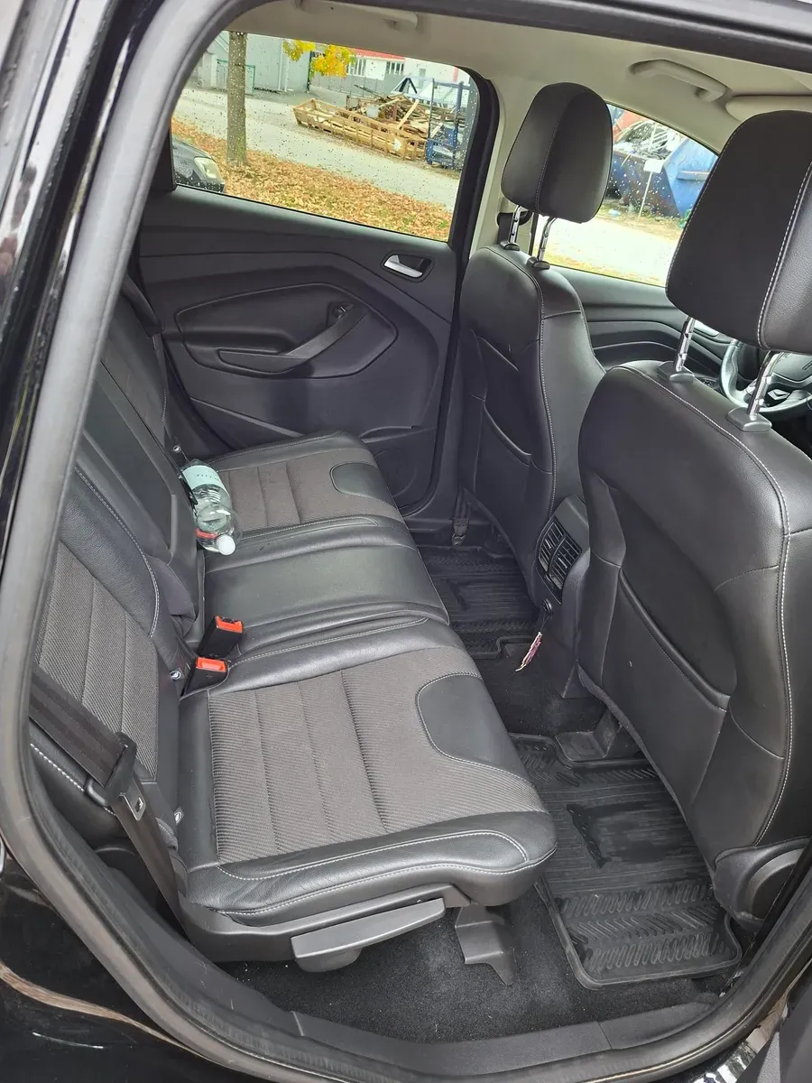 Ford Kuga 2016 photo 3
