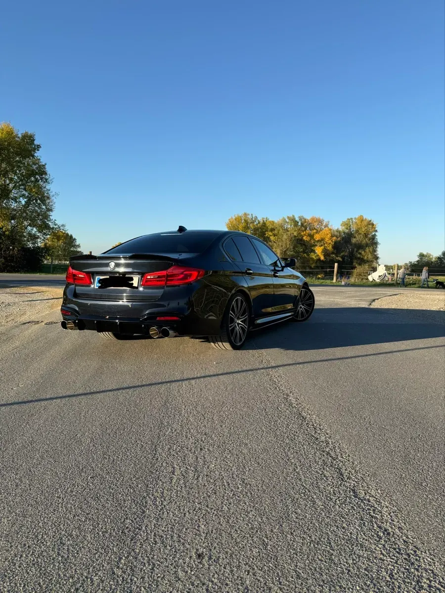 BMW G30 2017 photo 3