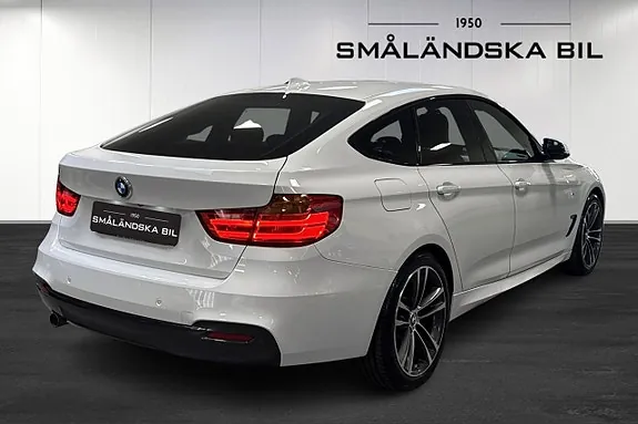 BMW 320D 2015 photo 4