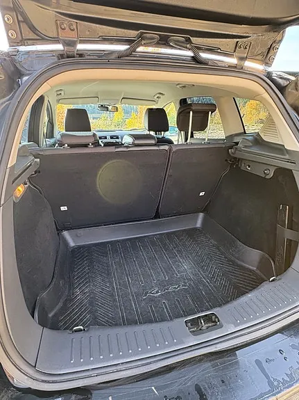 Ford Kuga 2010 photo 3