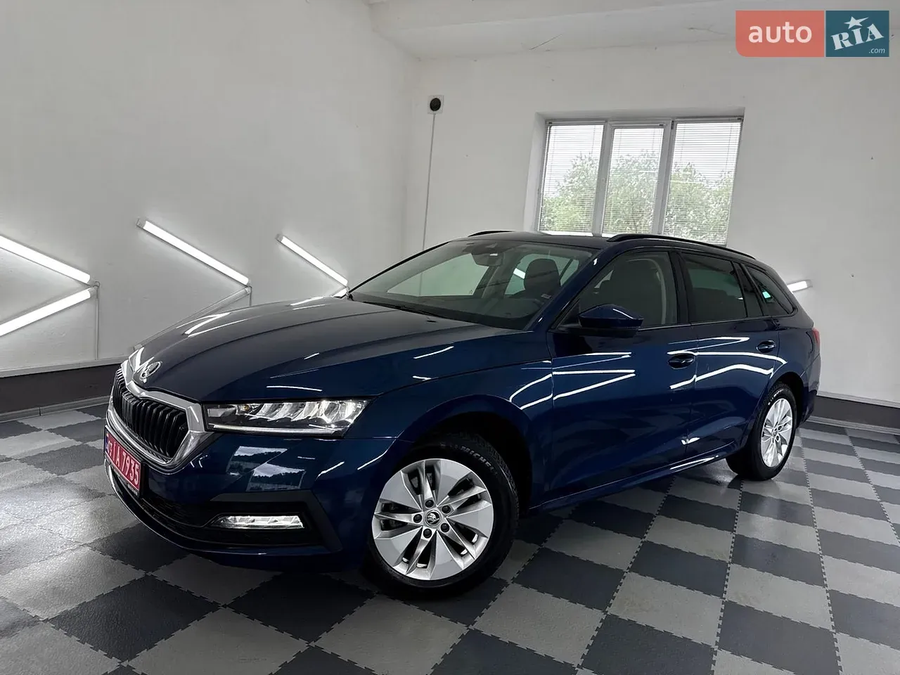 Skoda Octavia 2021 photo 3