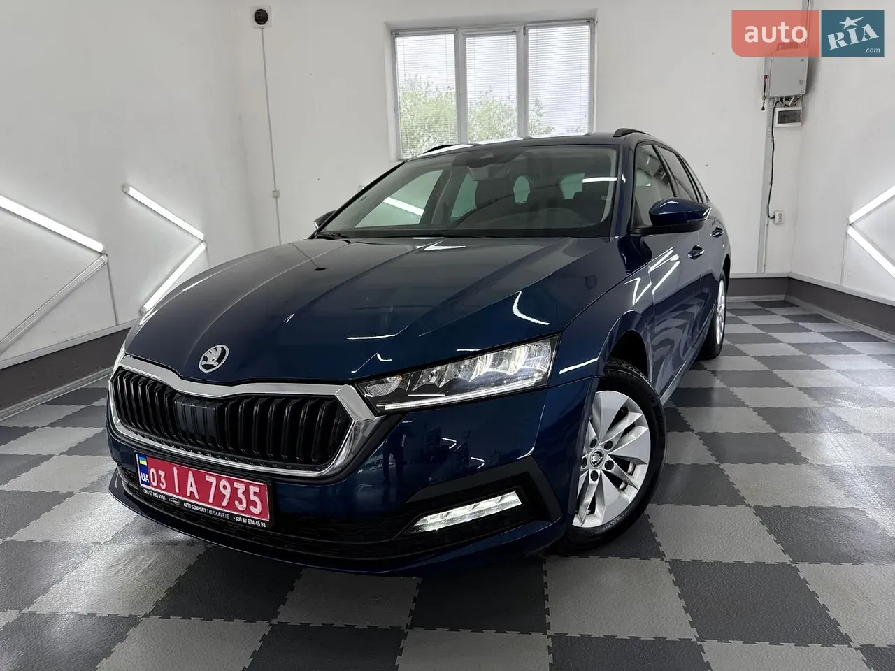 Skoda Octavia 2021 photo 2
