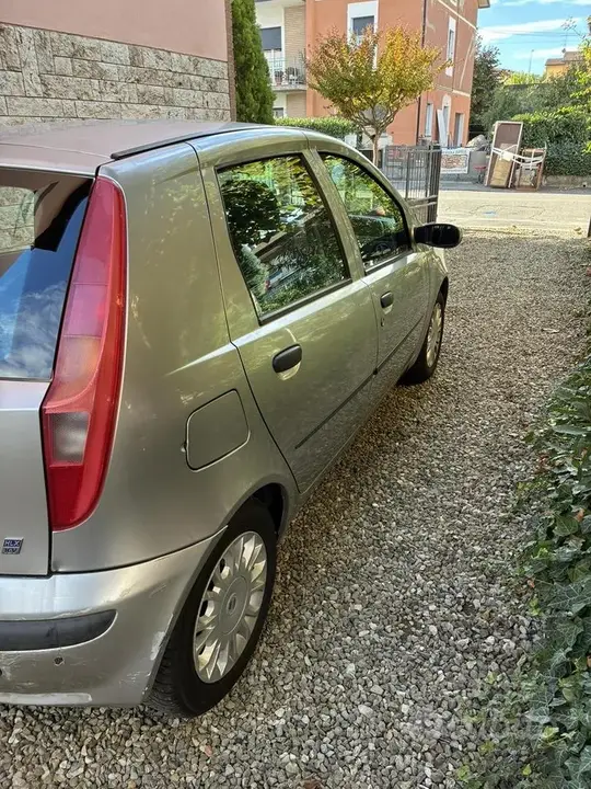 Fiat Punto 2000 photo 3