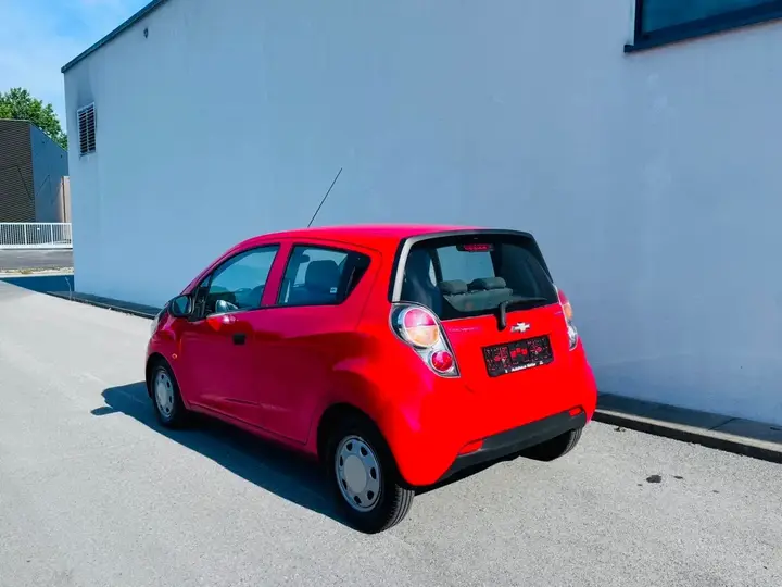 Chevrolet Spark 2010 photo 3