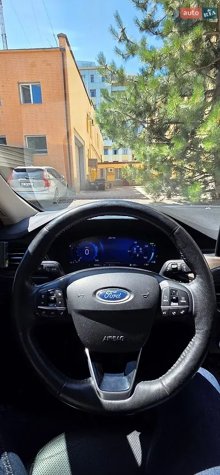 Ford Escape 2020 photo 4