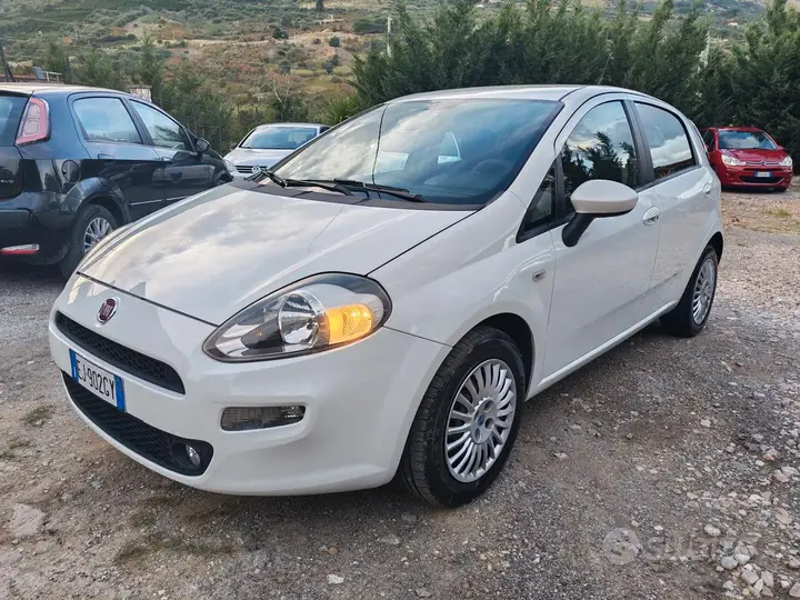 Fiat Punto Evo 2011 photo 4