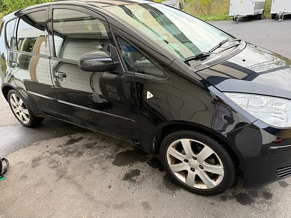 Mitsubishi Colt 2007 photo 4