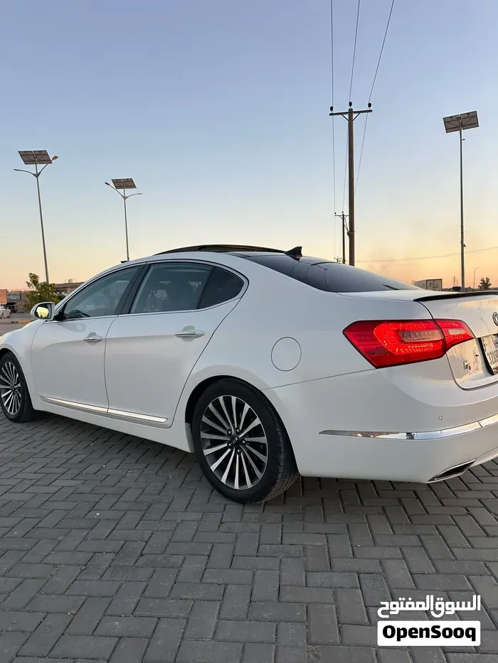 Kia Cadenza 2012 photo 4