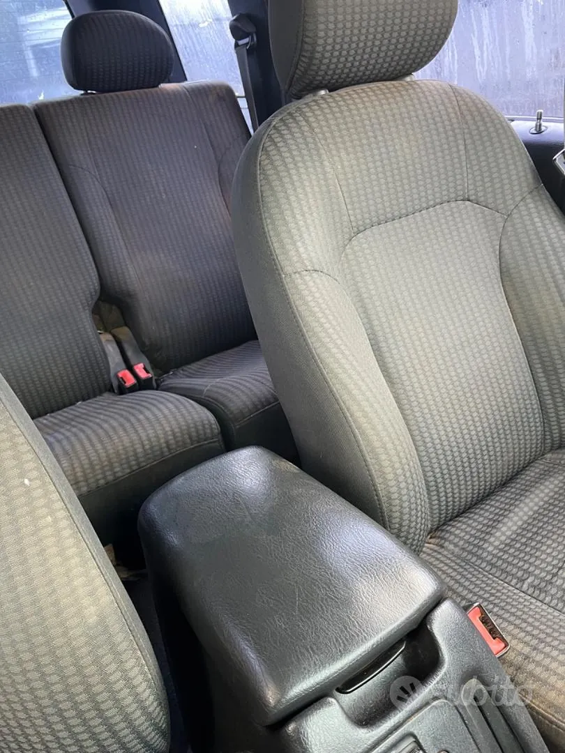 Jeep Cherokee 2002 photo 4