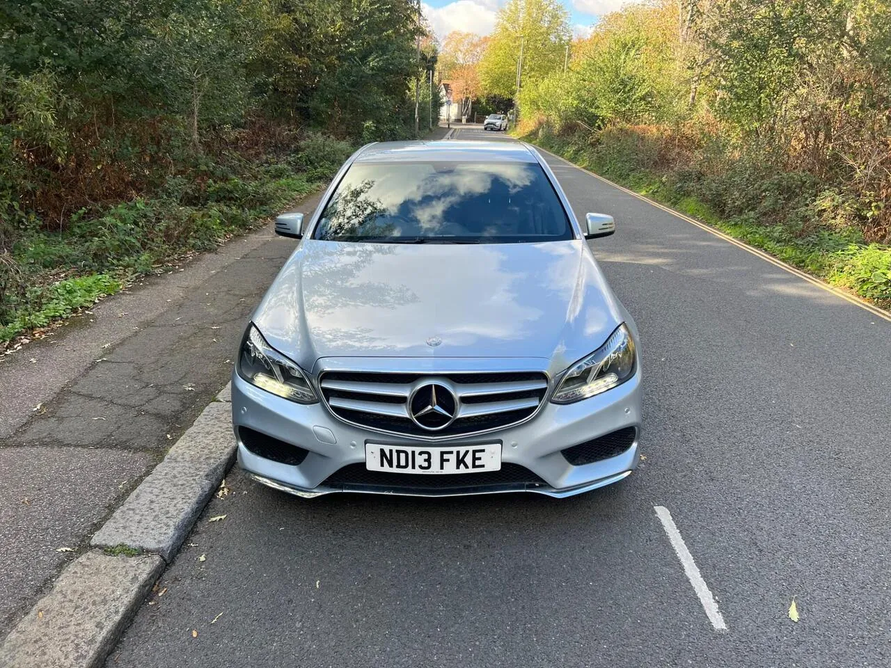Mercedes-Benz E-Class 2013 photo 2