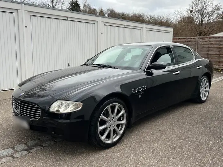 Maserati Quattroporte