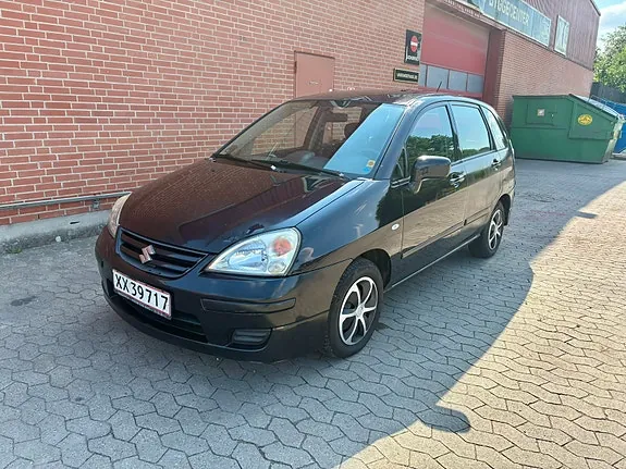 Suzuki Liana 2005 photo 3