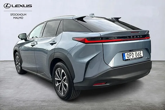 Lexus Rz450E 2023 photo 3