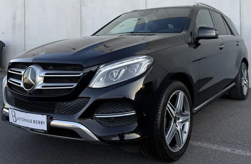Mercedes-Benz Gle-Class 2017 photo 2