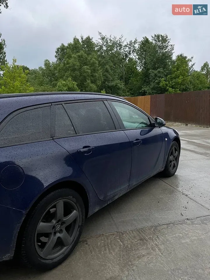 Opel Insignia 2012 photo 3