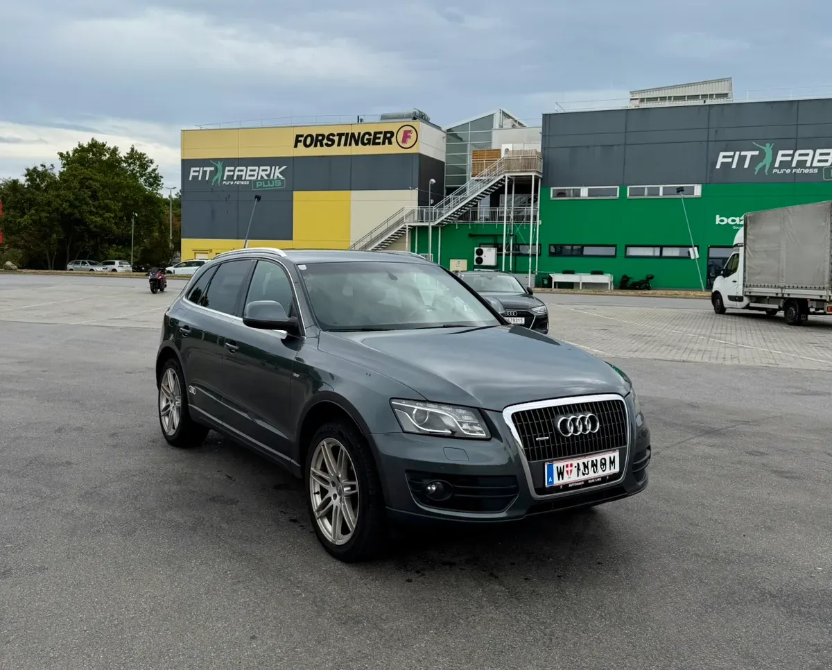 Audi Q5 2009 photo 2