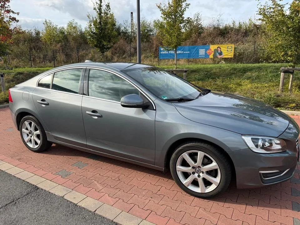 Volvo S60