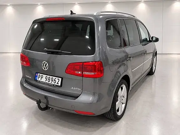 Volkswagen Touran 2012 photo 4