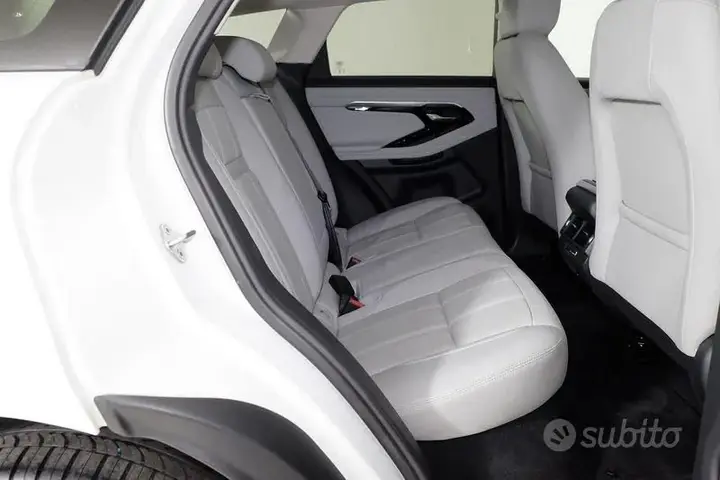 Land Rover Evoque 2021 photo 5