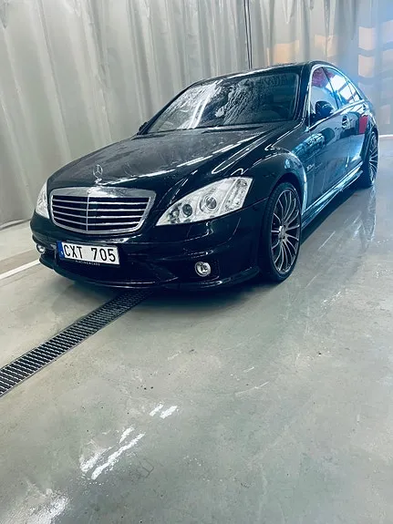 Mercedes-Benz S63