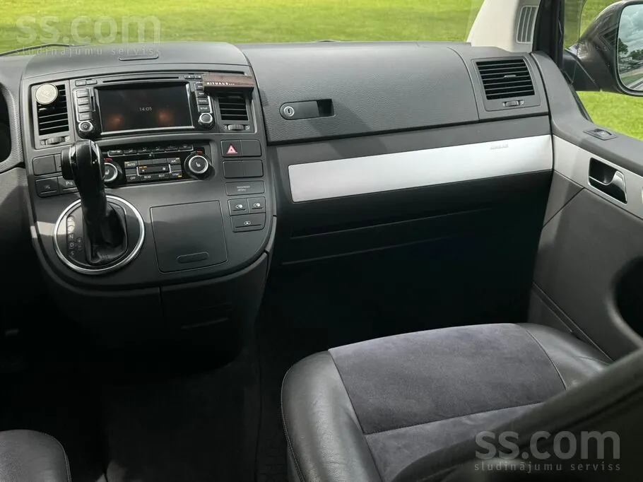 Volkswagen Multivan 2013 photo 5