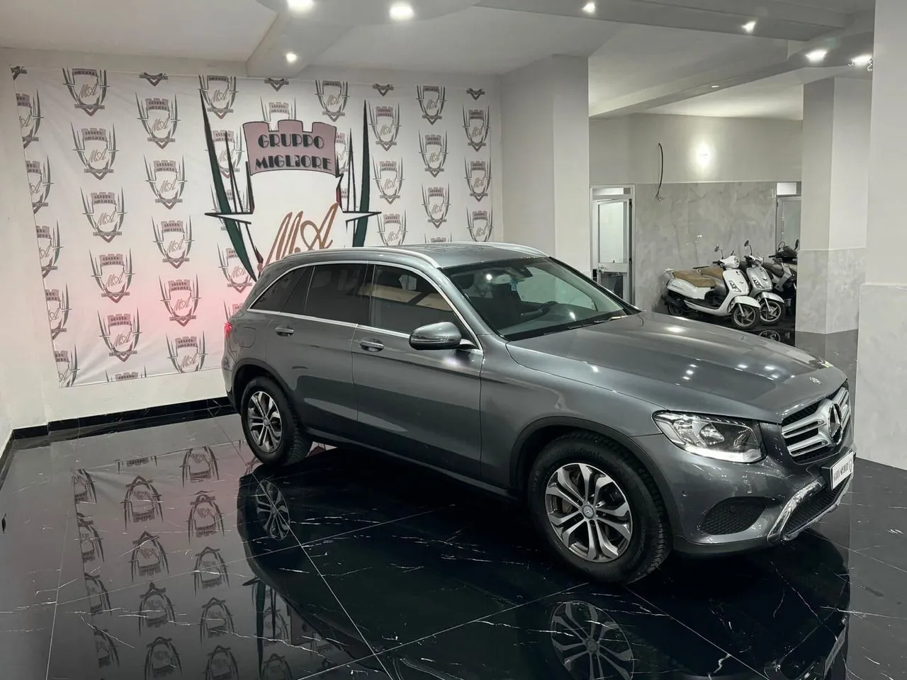 Mercedes-Benz Glc 2016 photo 2