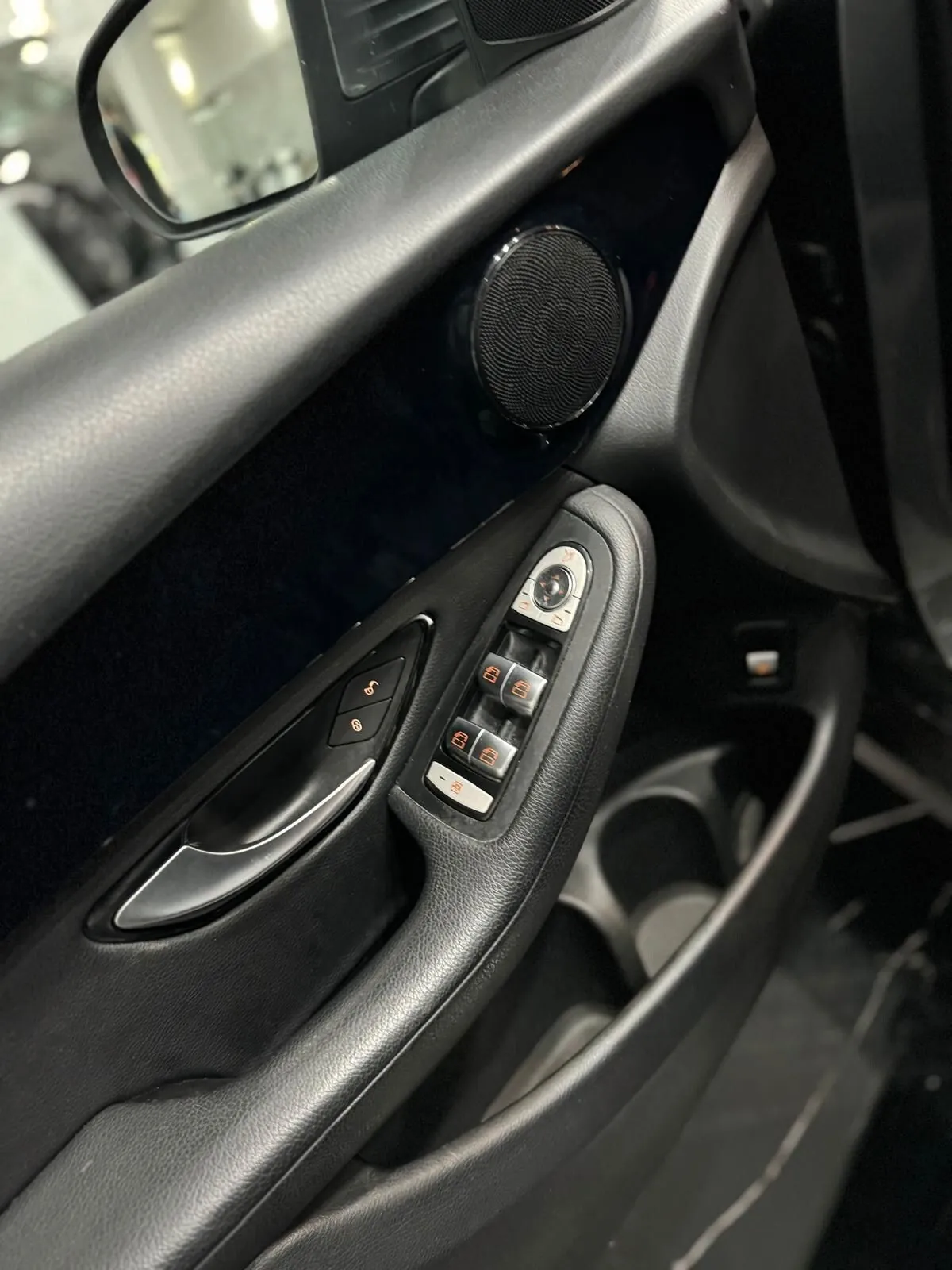 Mercedes-Benz Glc 2016 photo 5