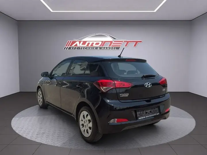 Hyundai I20 2018 photo 3