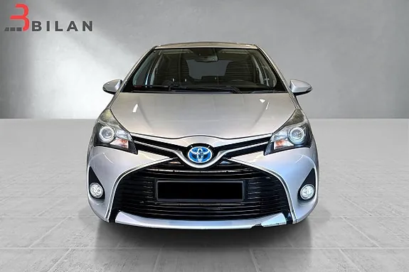 Toyota Yaris 2015 photo 2