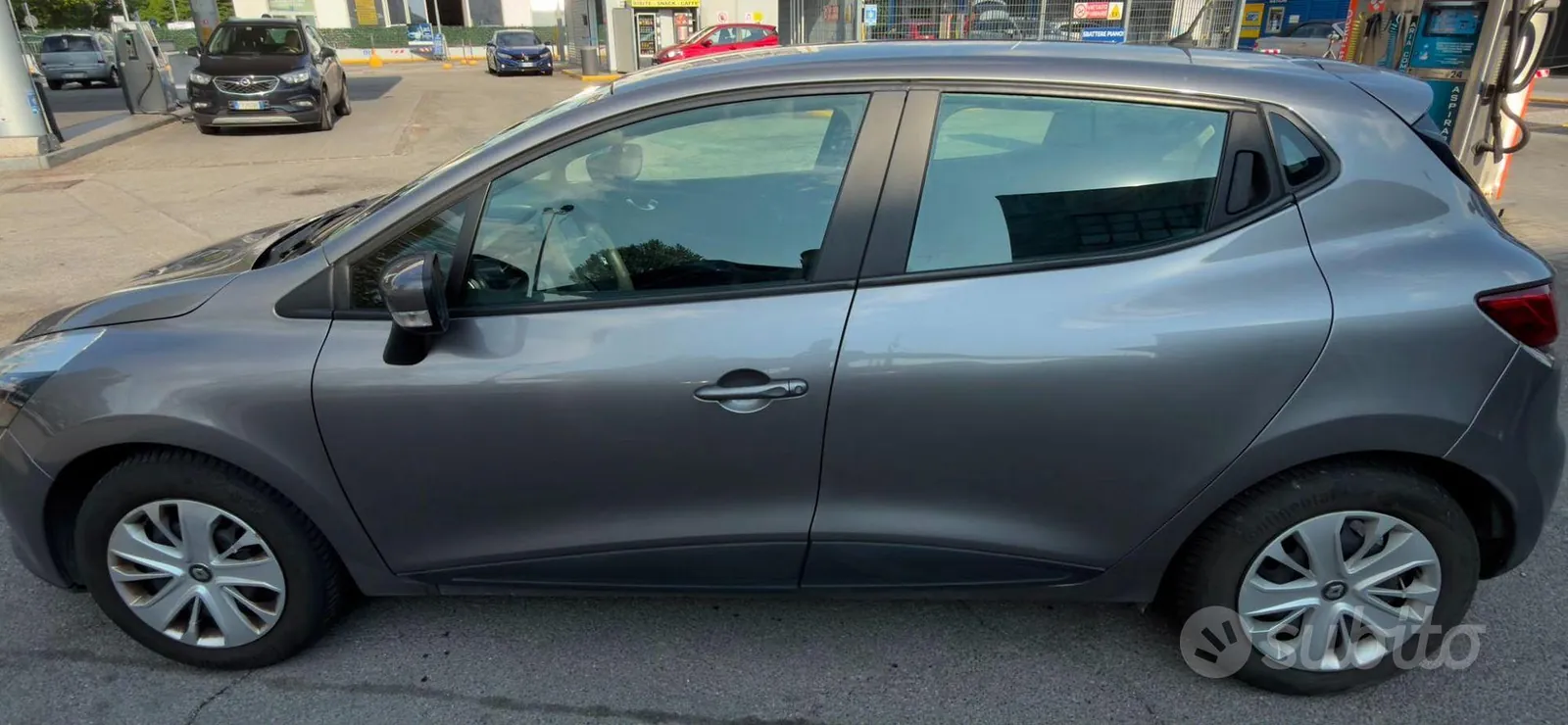 Renault Clio 2016 photo 2