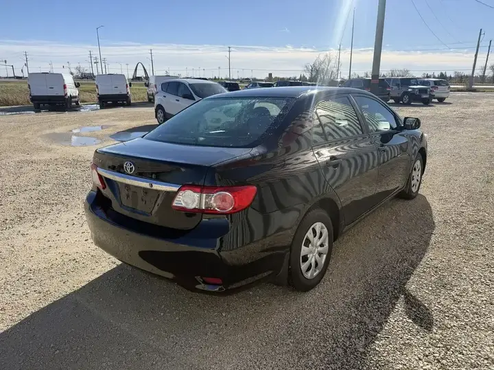 Toyota Corolla 2013 photo 4