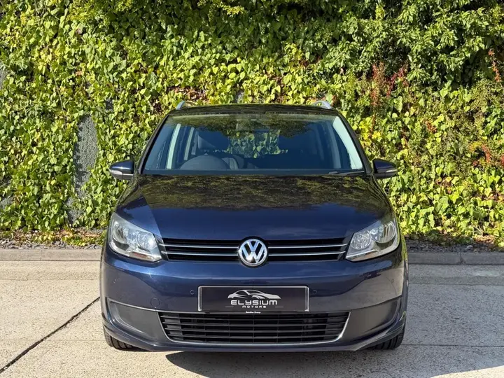 Volkswagen Touran 2013 photo 4