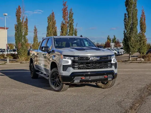 Chevrolet Silverado 1500 2024 photo 2