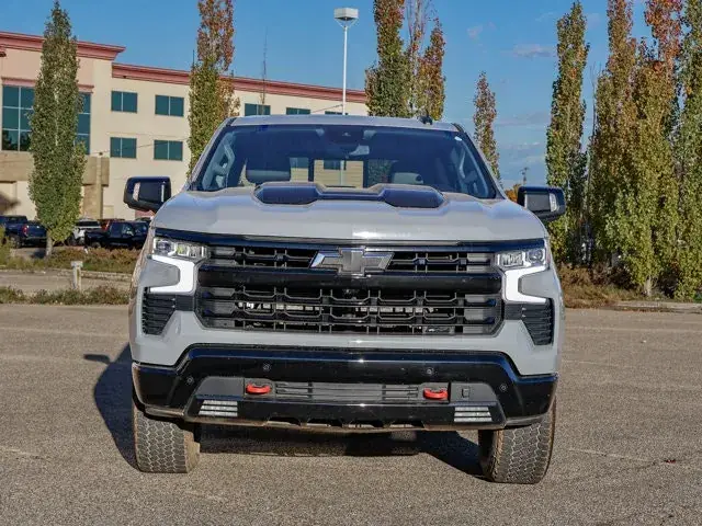 Chevrolet Silverado 1500 2024 photo 3