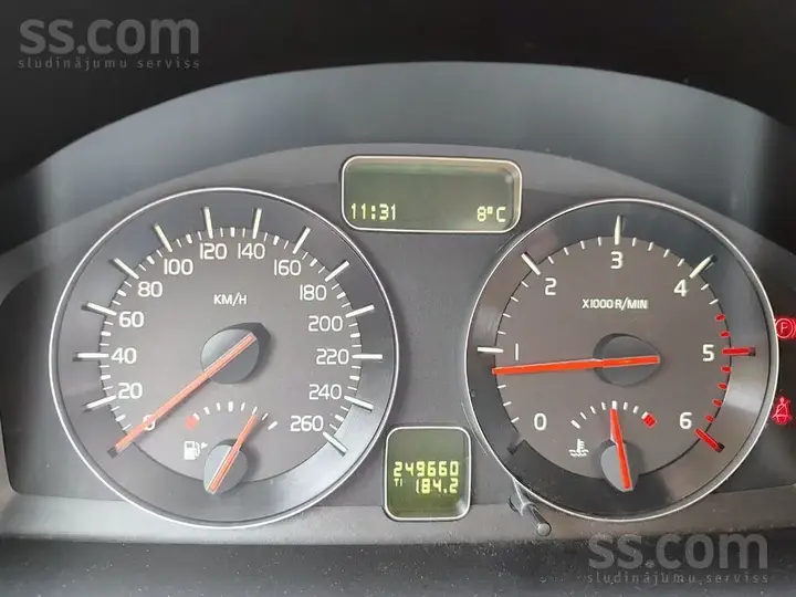 Volvo V50 2010 photo 5