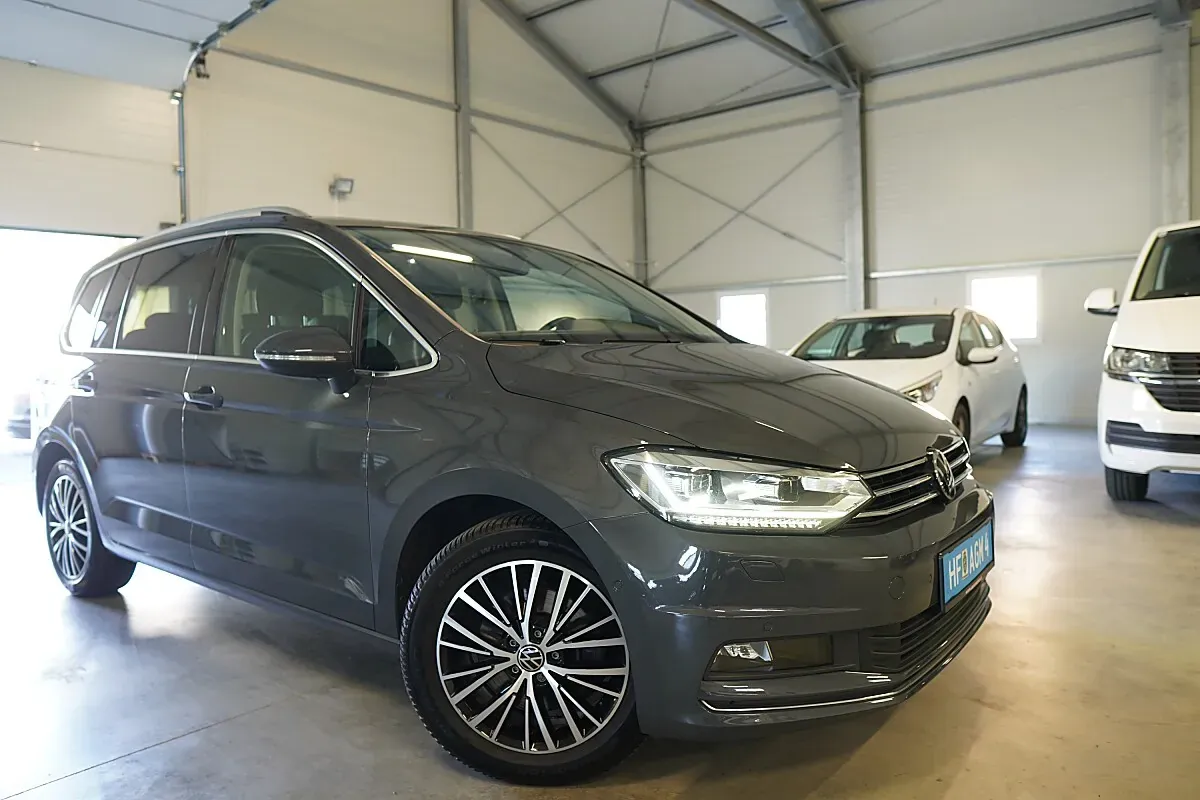 Volkswagen Touran 2021 photo 3