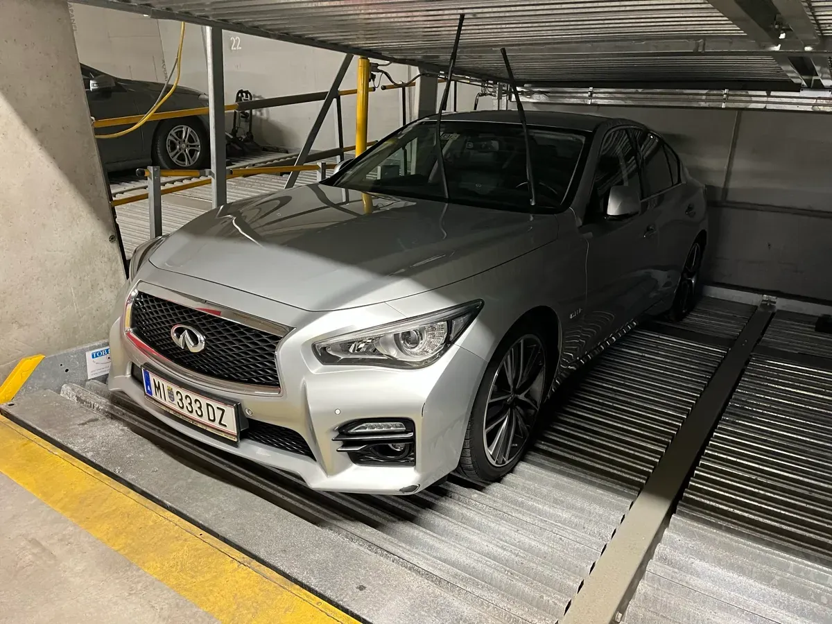 Infiniti Q50 2014 photo 3