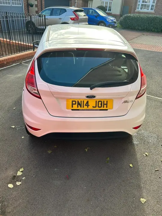 Ford Fiesta 2014 photo 5