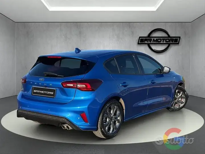 Ford Focus 2023 photo 4