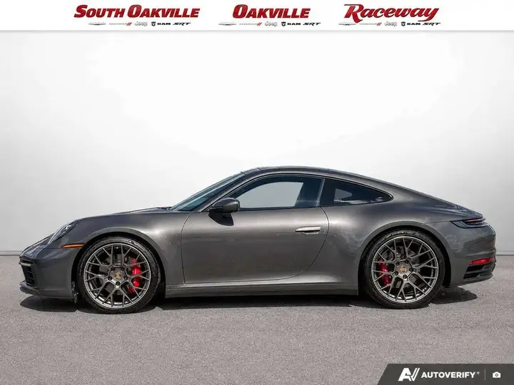 Porsche 911 2020 photo 3
