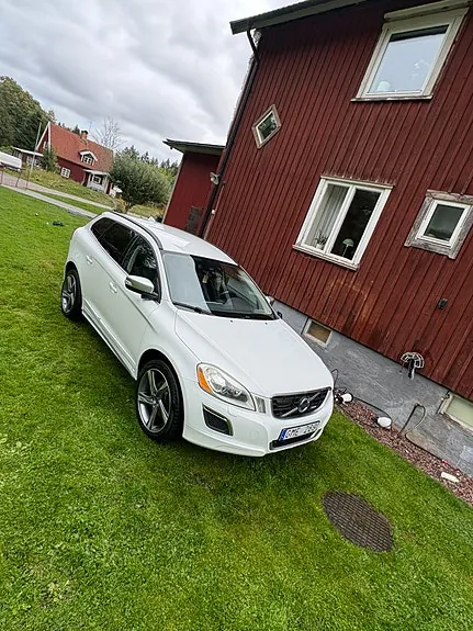 Volvo Xc60 2011 photo 2