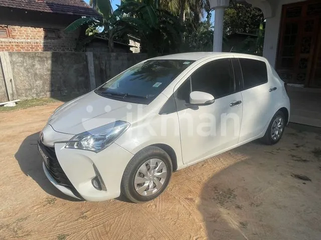 Toyota Vitz 2018 photo 3