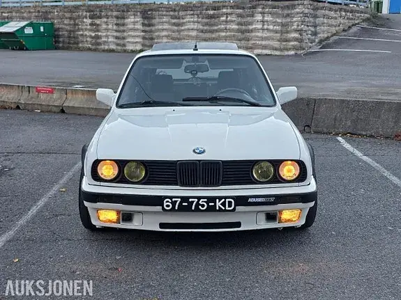 BMW 3Serie 1991 photo 2