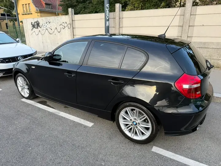 BMW 1Er 2010 photo 3