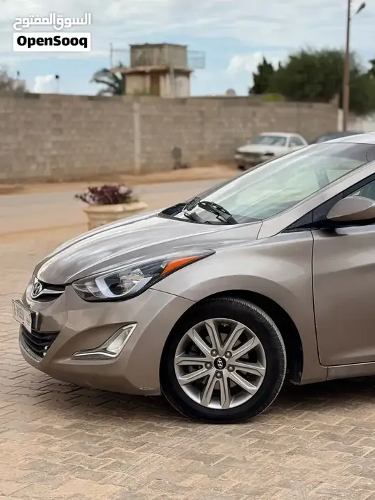 Hyundai Elantra 2016 photo 2